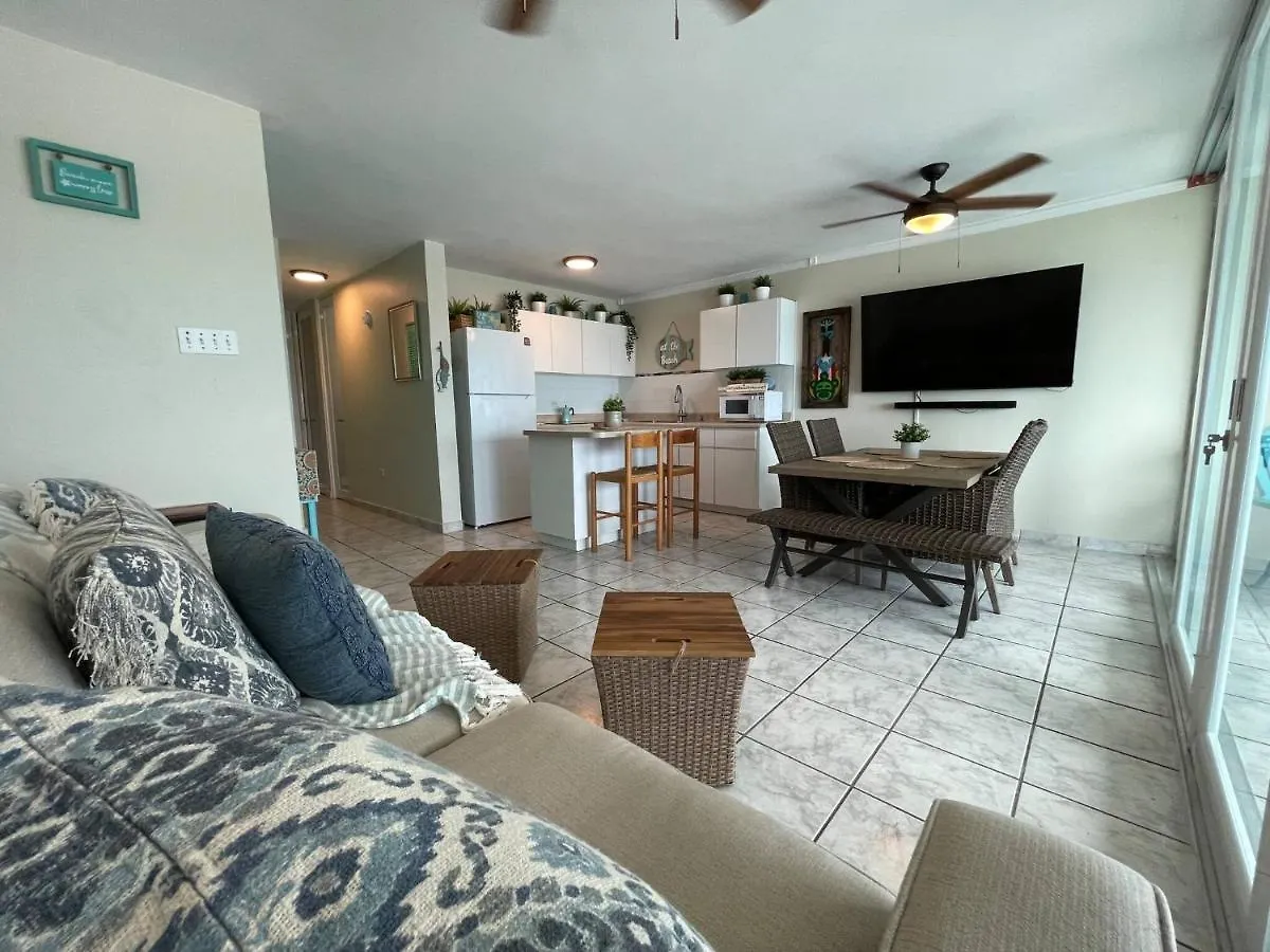 True Beachfront Oasis With Amazing Views Life Luquillo 0*,  Portoryko