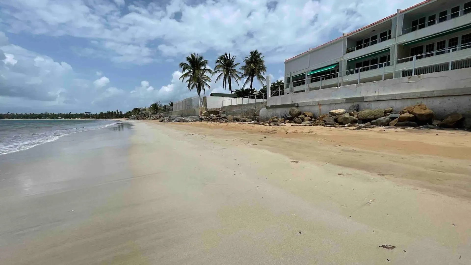 Apartment True Beachfront Oasis With Amazing Views Life Luquillo